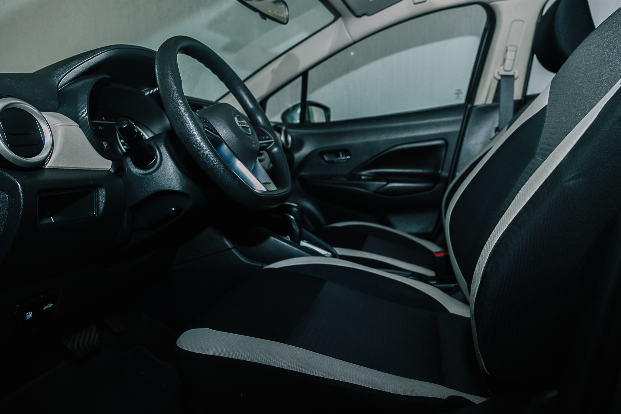 NISSAN VERSA 2020 ADVANCE        (BONO DE $30,000)