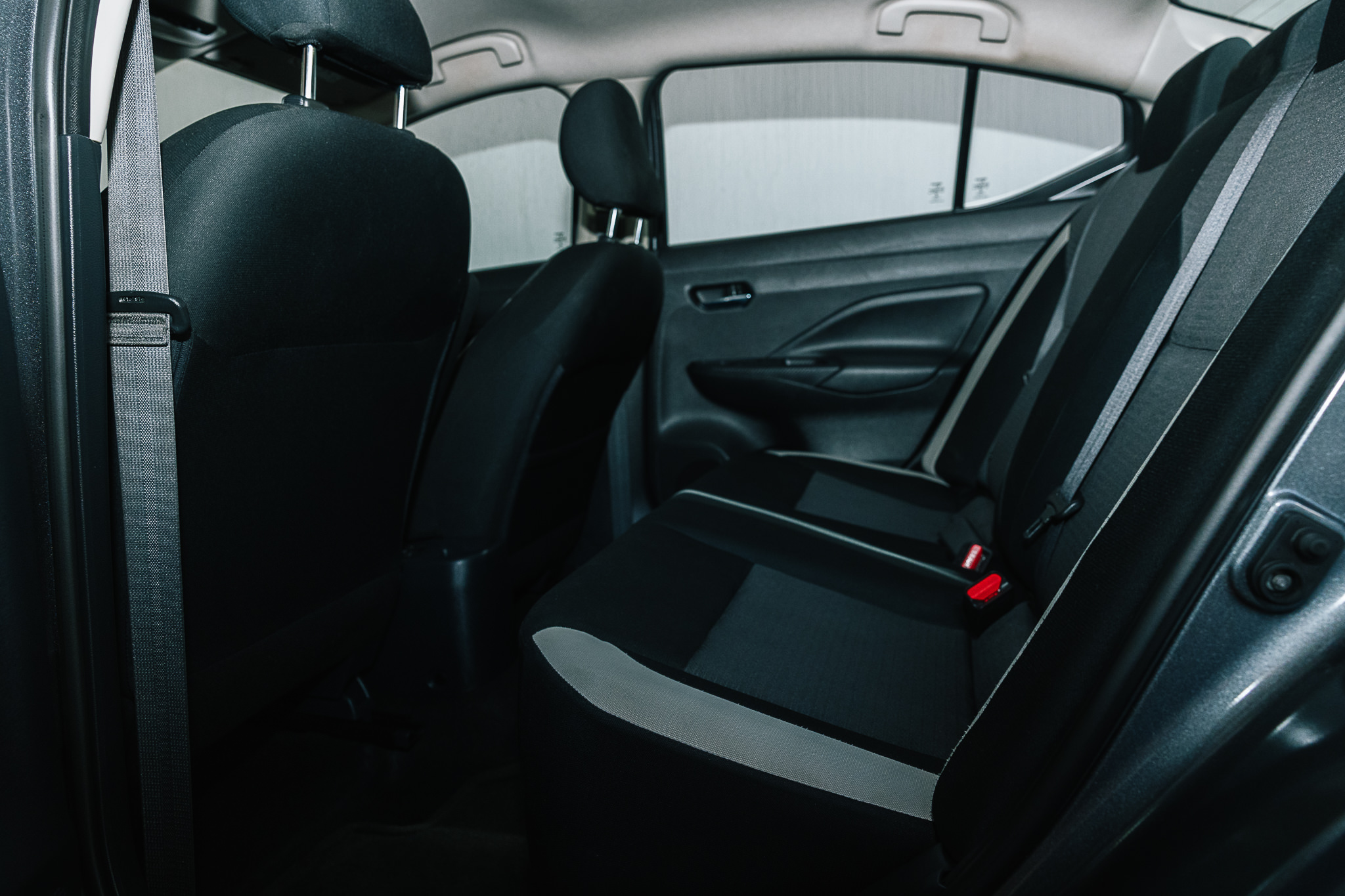 NISSAN VERSA 2020 ADVANCE        (BONO DE $30,000)