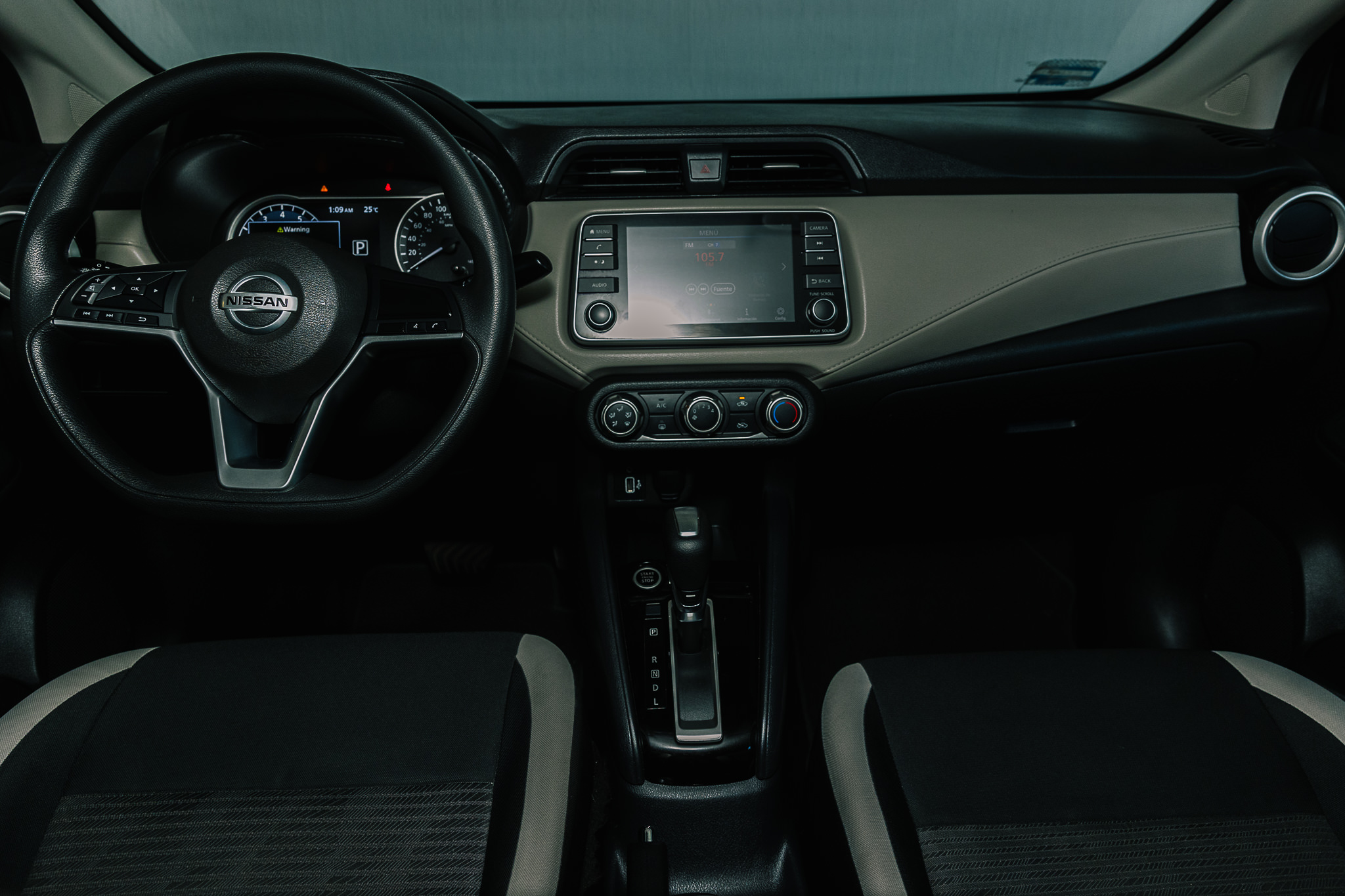 NISSAN VERSA 2020 ADVANCE        (BONO DE $30,000)