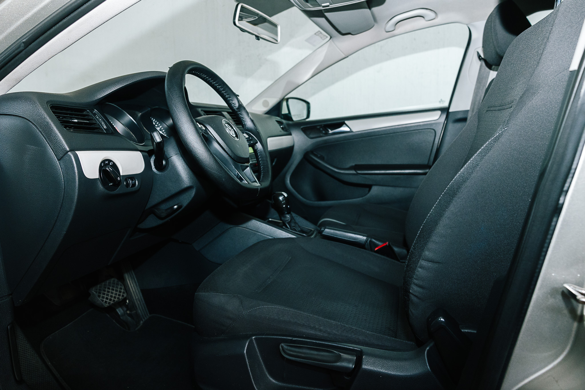 VOLKSWAGEN JETTA 2016 TRENDLINE