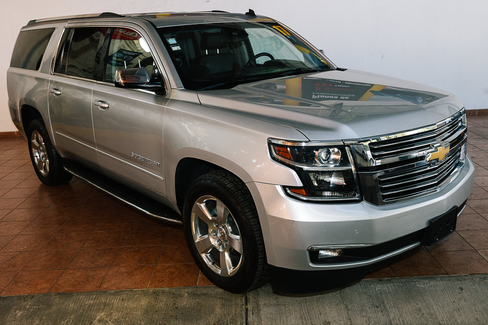CHEVROLET SUBURBAN 2017 PAQ. PREMIER