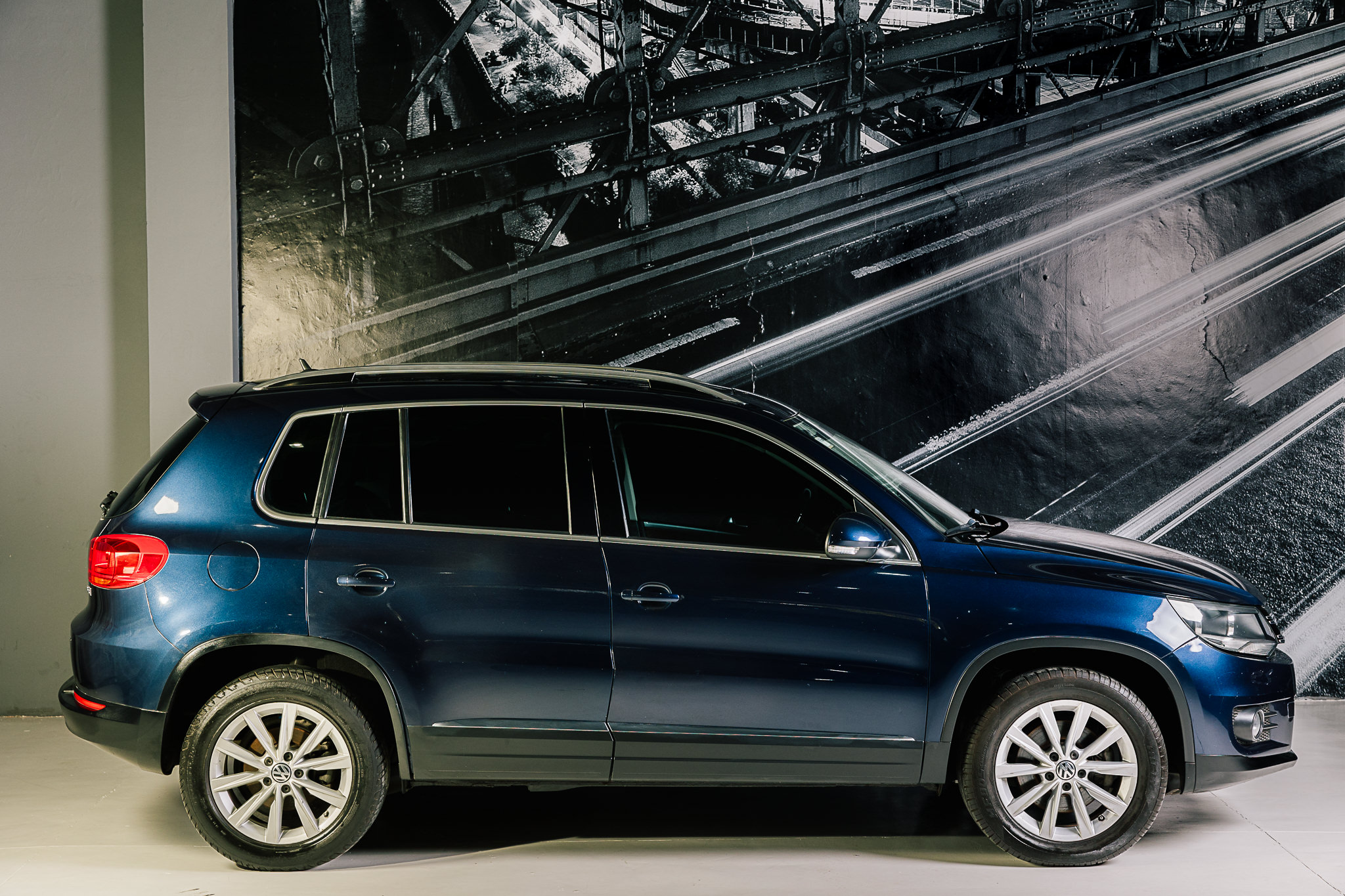 VOLKSWAGEN TIGUAN 2015 TRACK FUN