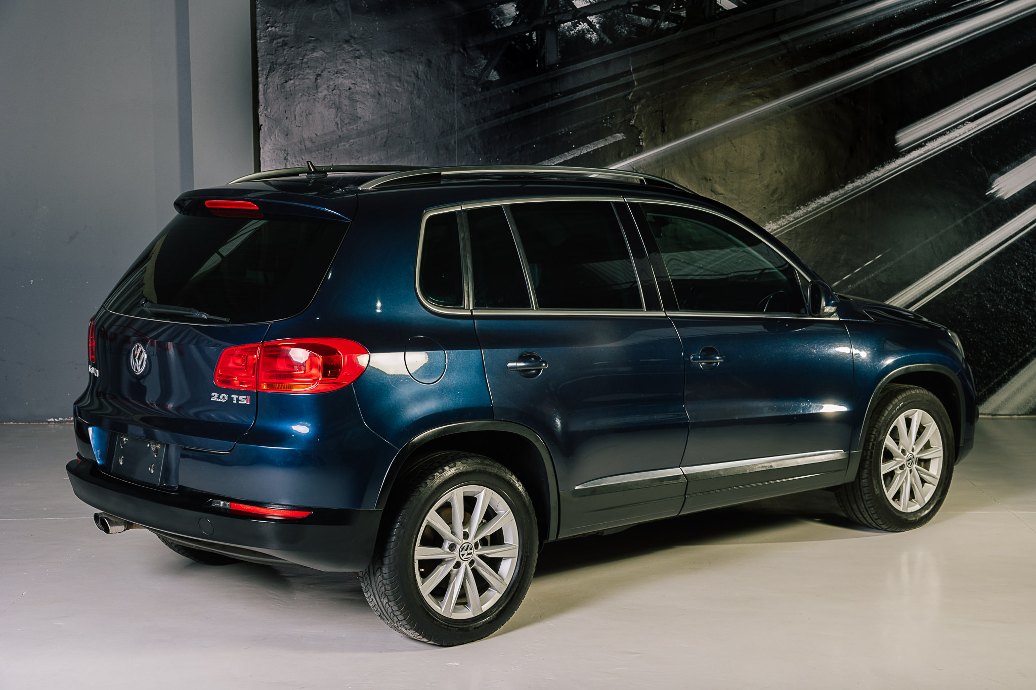 VOLKSWAGEN TIGUAN 2015 TRACK FUN