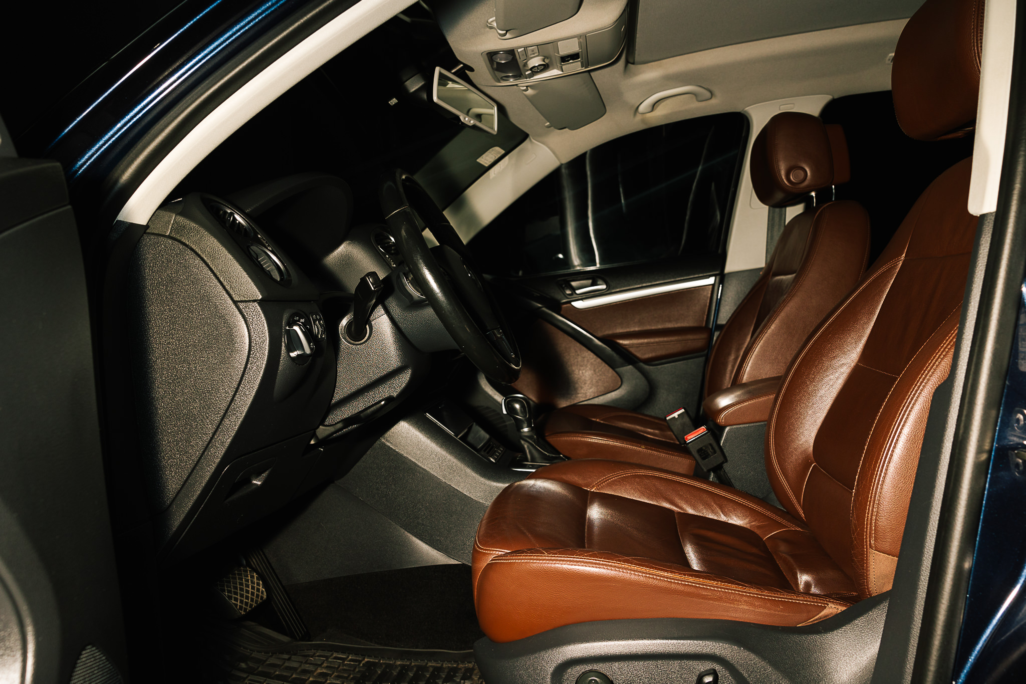 VOLKSWAGEN TIGUAN 2015 TRACK FUN