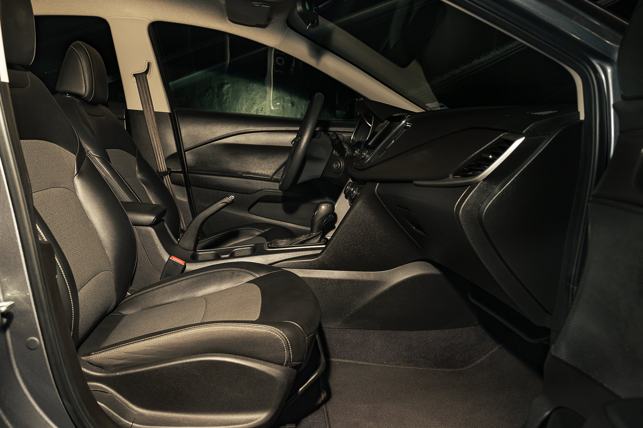 CHEVROLET CAVALIER LS 2021