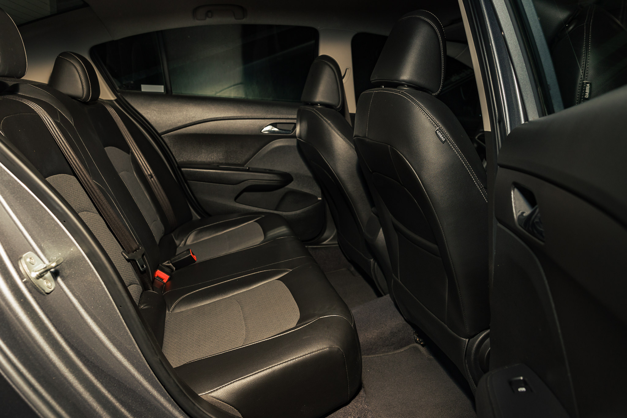 CHEVROLET CAVALIER LS 2021