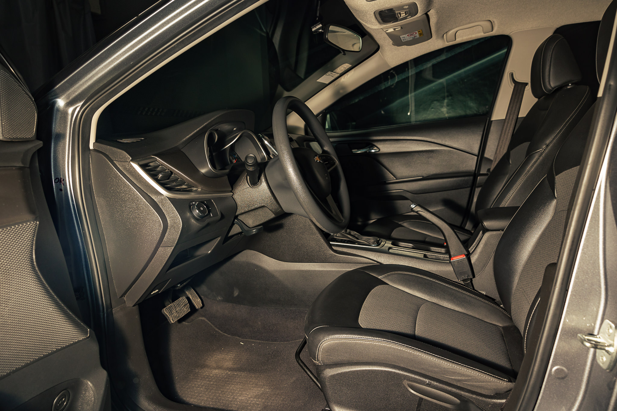 CHEVROLET CAVALIER LS 2021