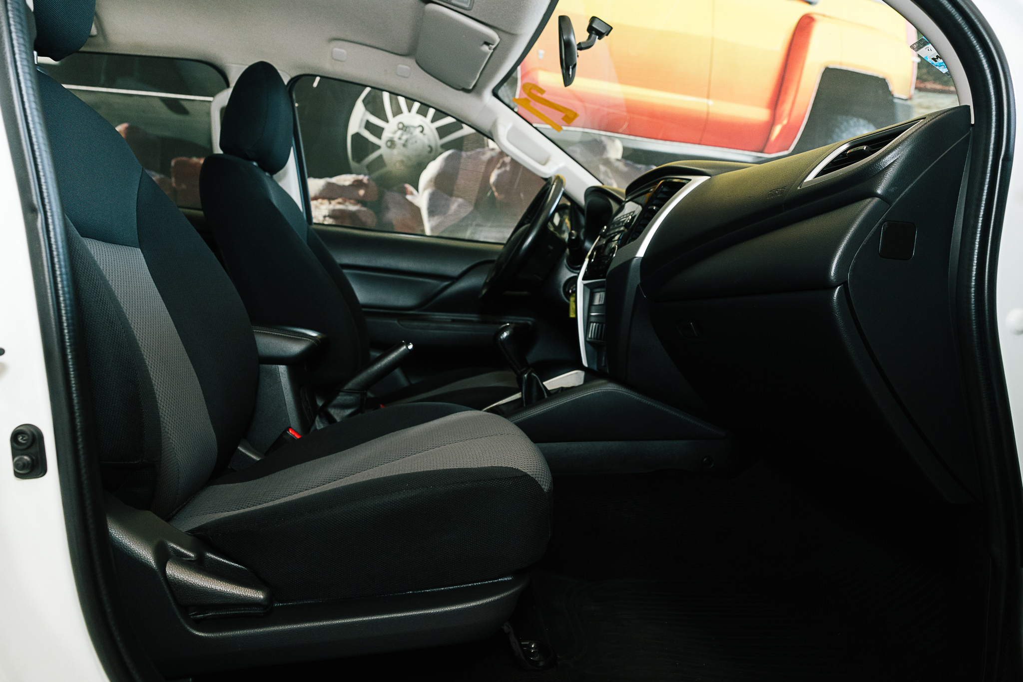 MITSUBISHI L-200 2021          (BONO DE $20,000)