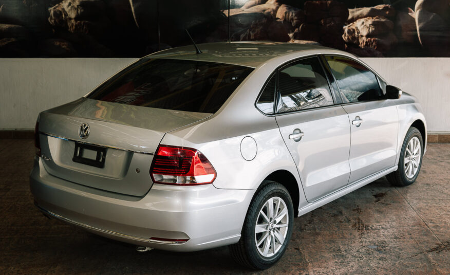 VOLKSWAGEN VENTO 2020 CONFORTLINE