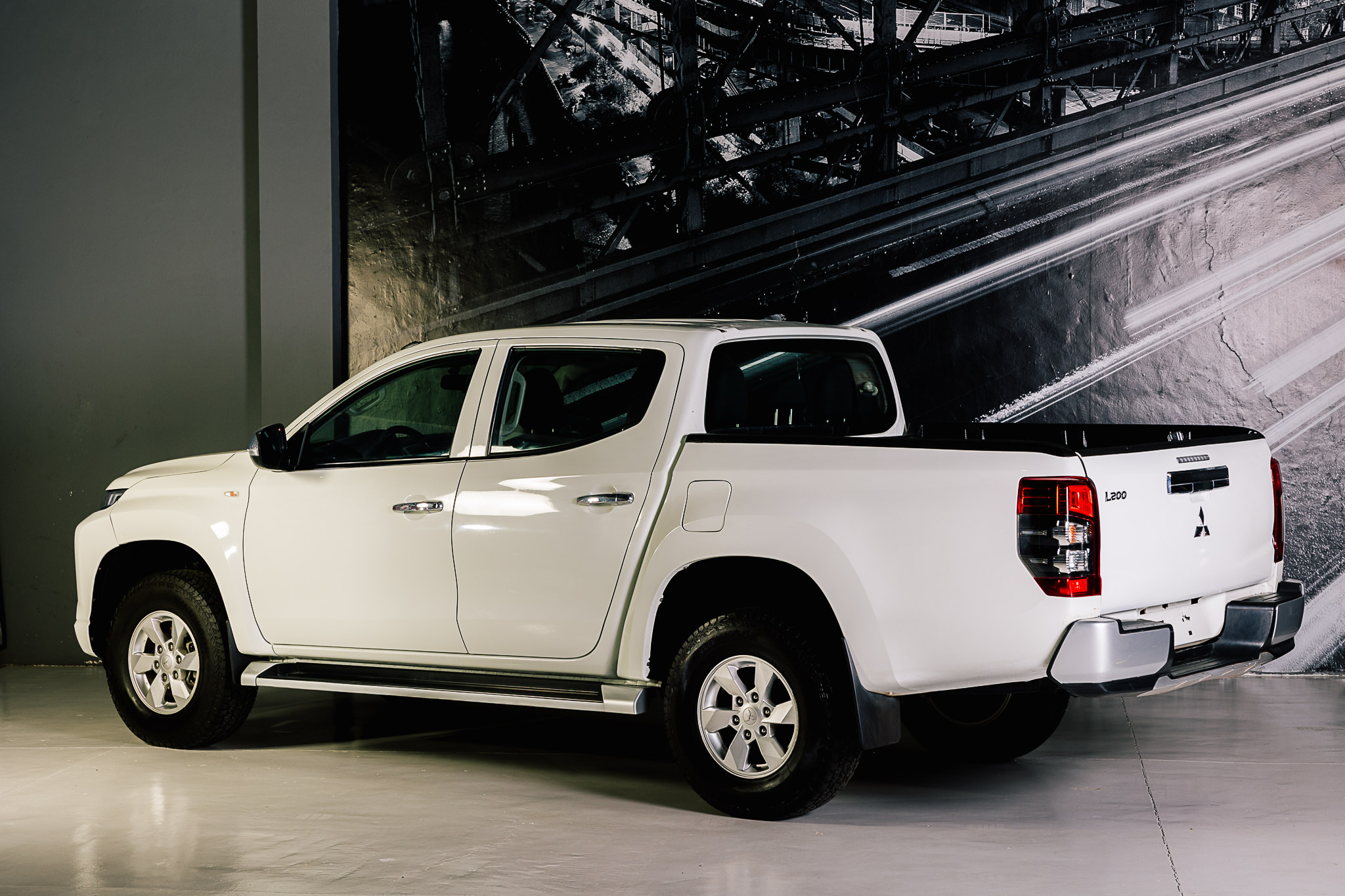 MITSUBISHI L-200 GLX 2021              (BONO DE $20,000)