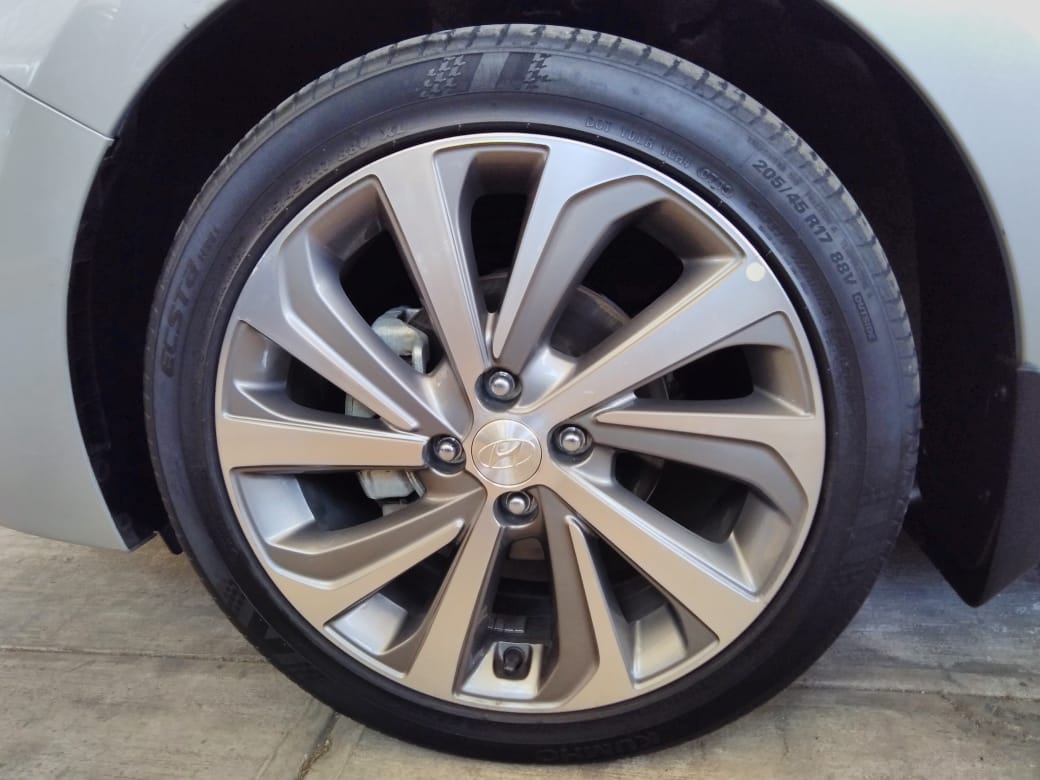 HYUNDAI ACCENT 2019 HATCHBACK GLS