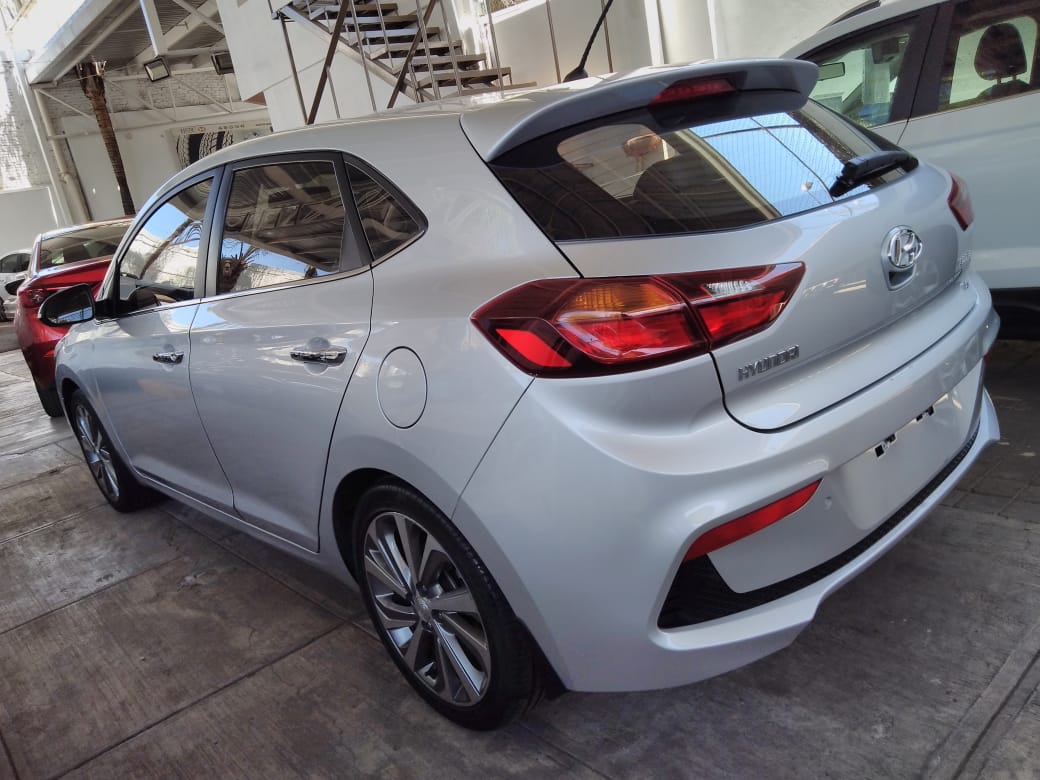 HYUNDAI ACCENT 2019 HATCHBACK GLS
