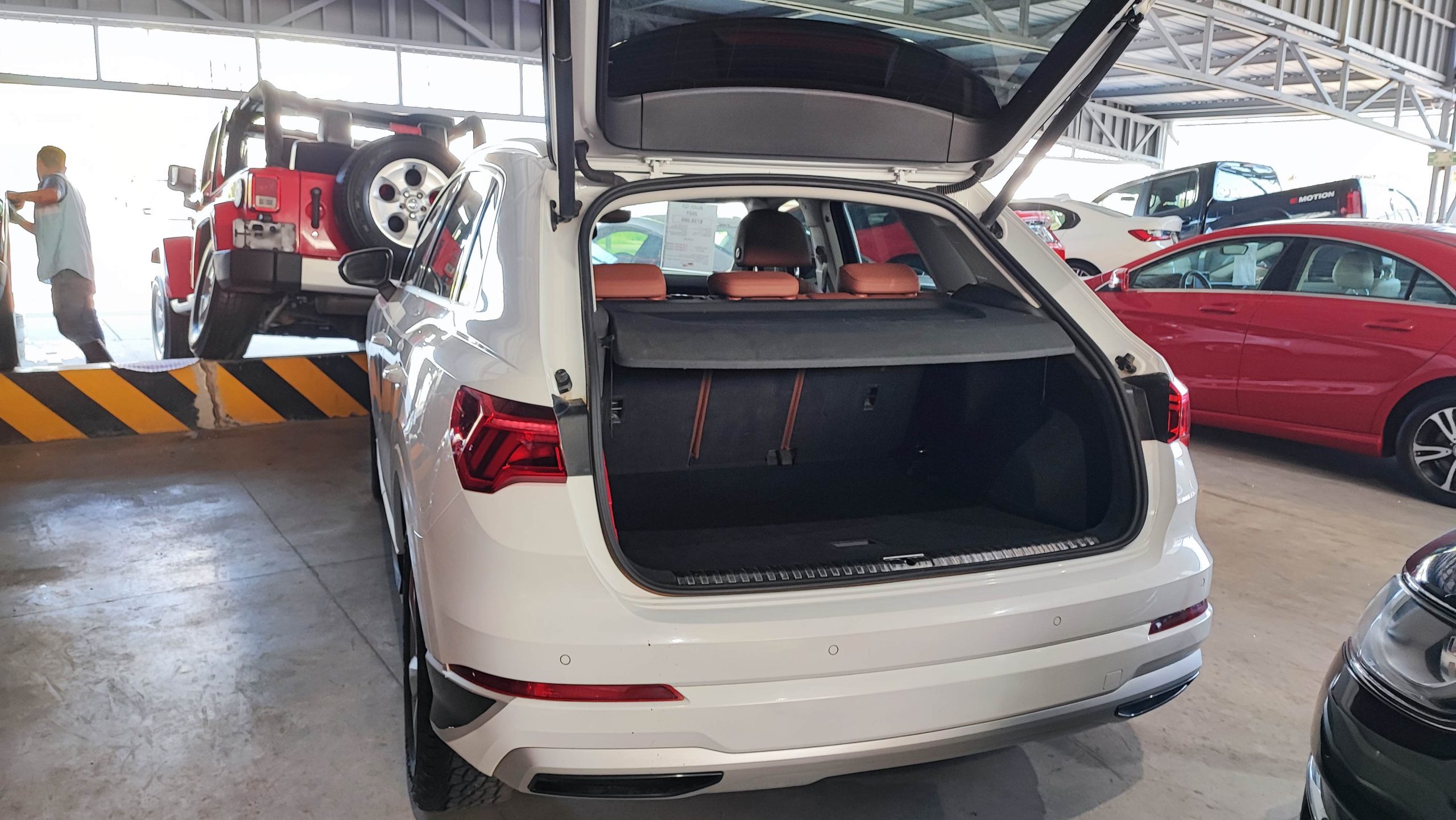 AUDI Q3 LUXURY 2021