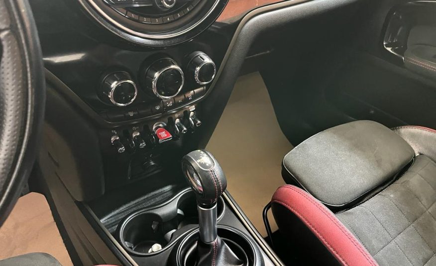 BMW MINI COOPER COMTRY MAN 2019