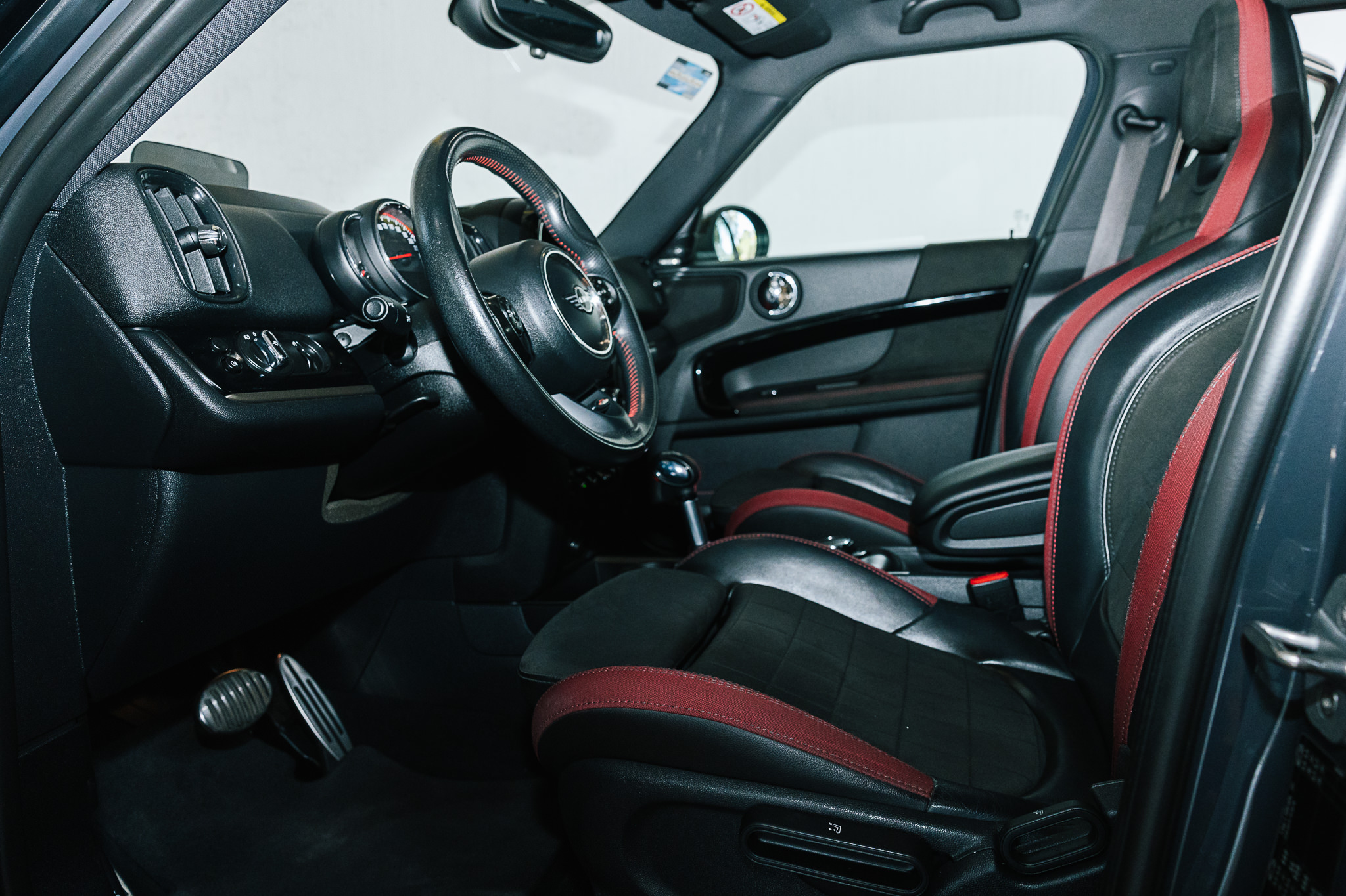 BMW MINI COOPER COMTRY MAN 2019