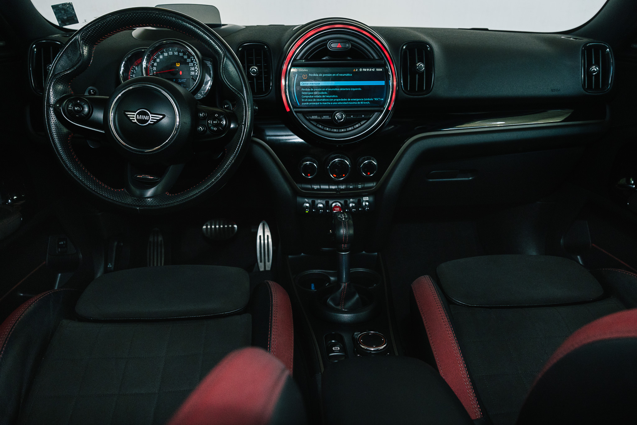 BMW MINI COOPER COMTRY MAN 2019