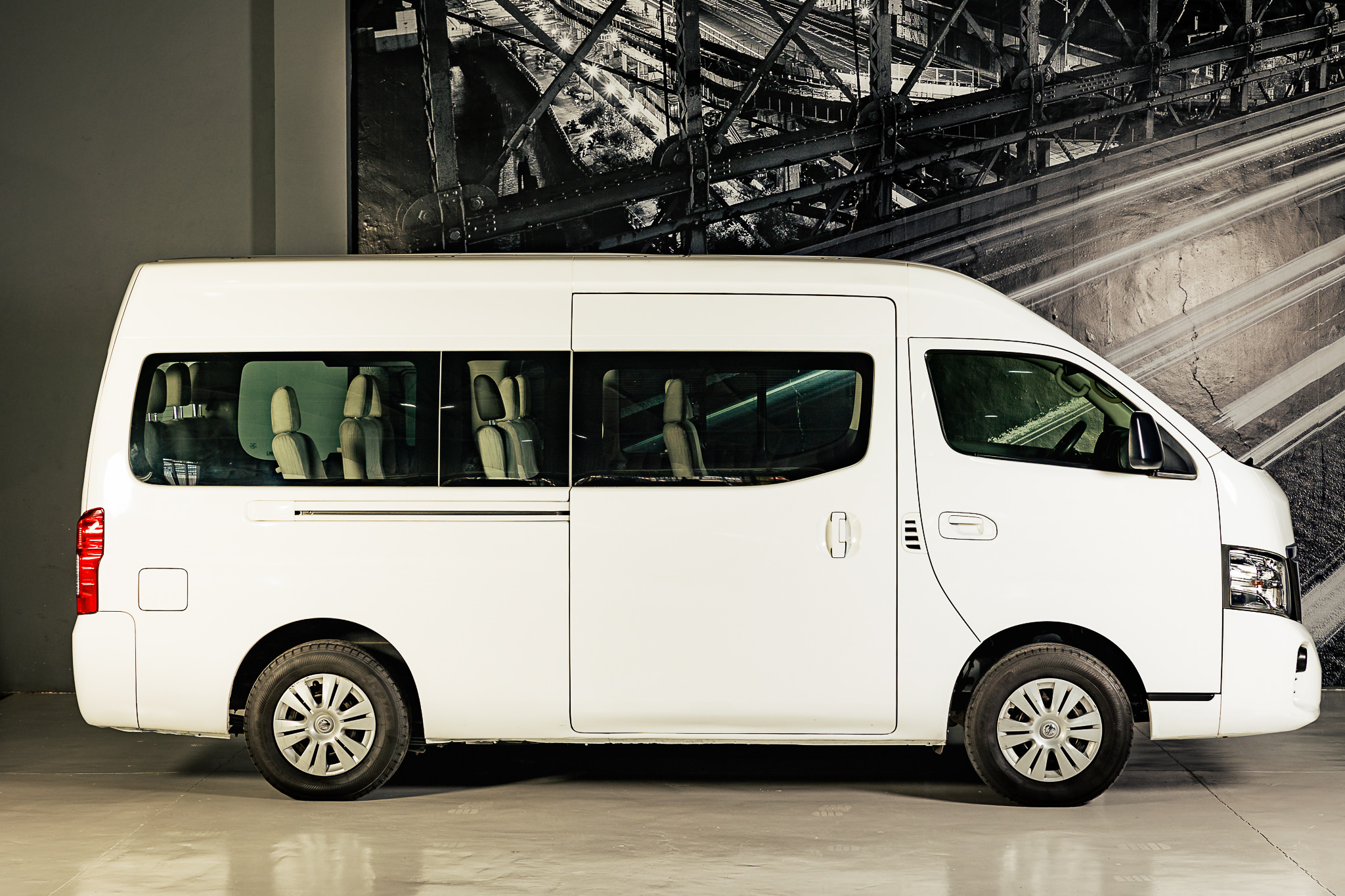 NISSAN NV350 URVAN 2021