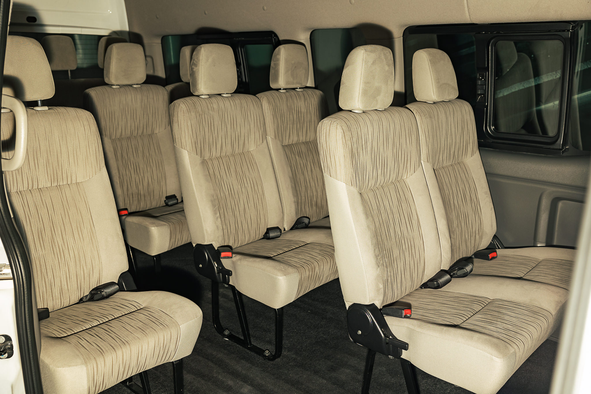 NISSAN NV350 URVAN 2021