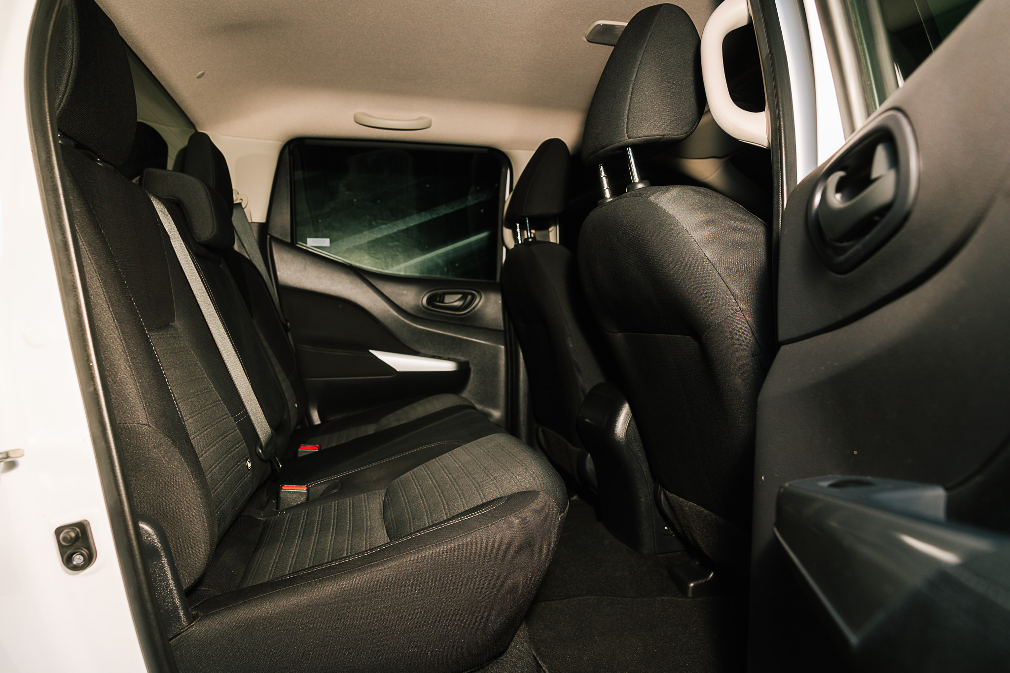NISSAN NP300 2022 FRONTIER XE