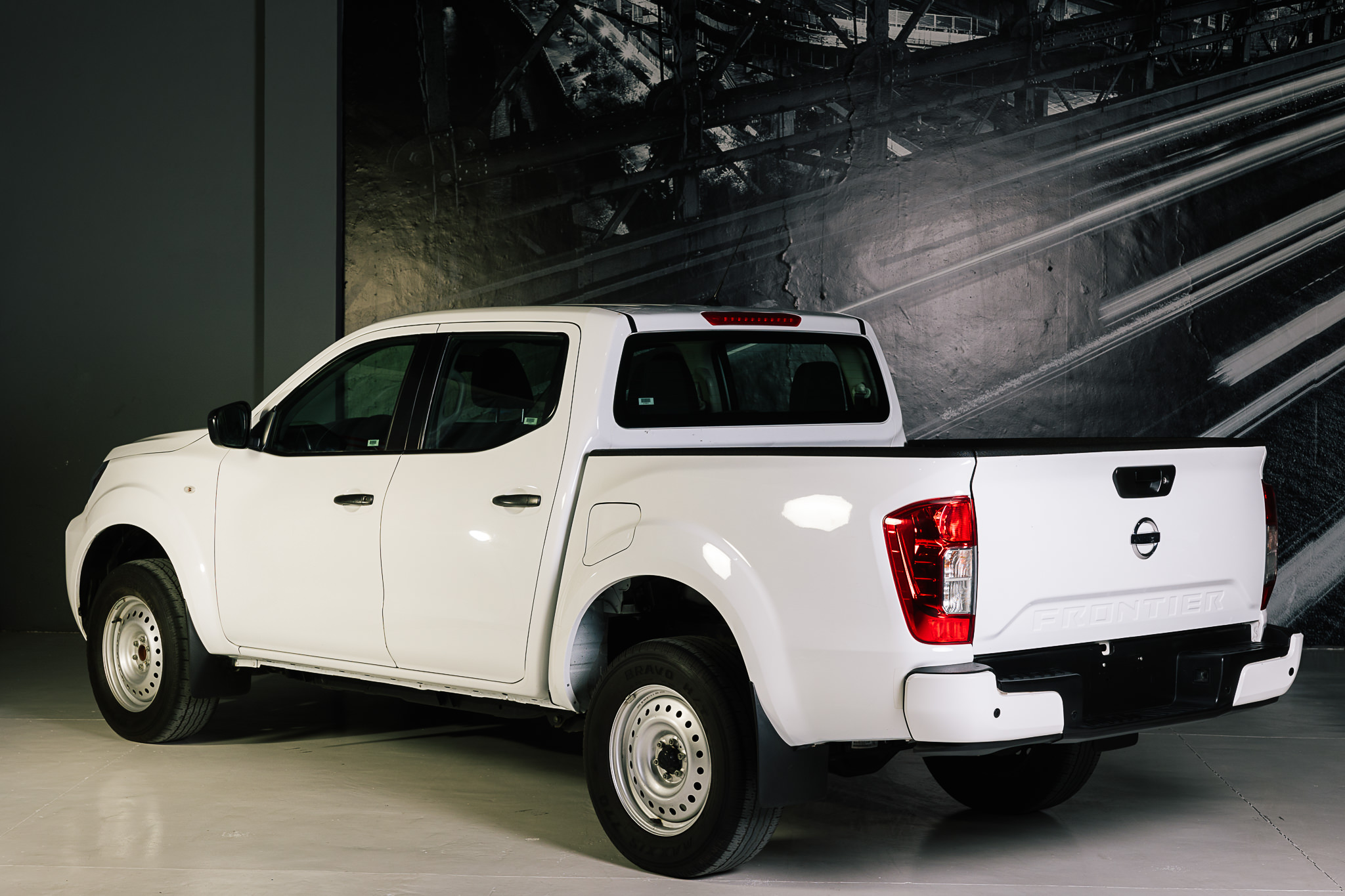 NISSAN NP300 2022 FRONTIER XE