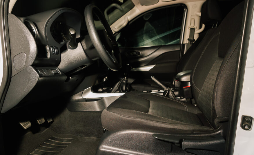 NISSAN  NP300 2022 FRONTIER XE