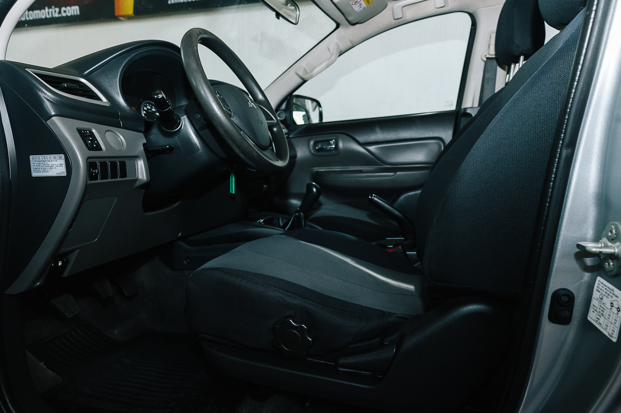 MITSUBISHI L-200 GLS 2019          (BONO DE $30,000)