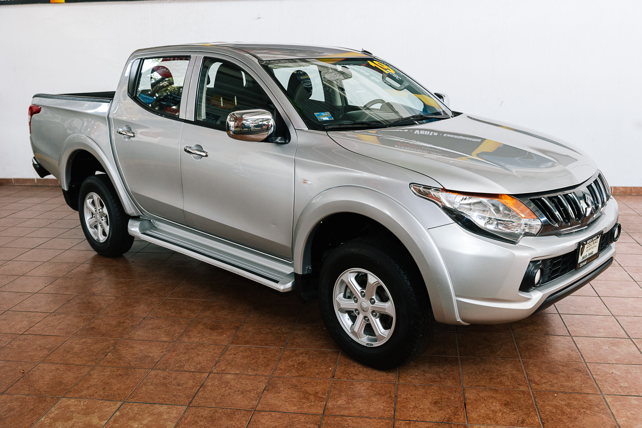 MITSUBISHI L-200 GLS 2019          (BONO DE $30,000)