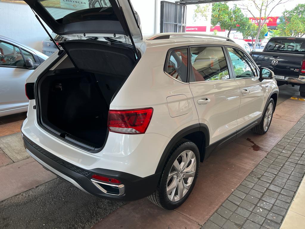 VOLKSWAGEN TAOS CONFORTLINE 2021