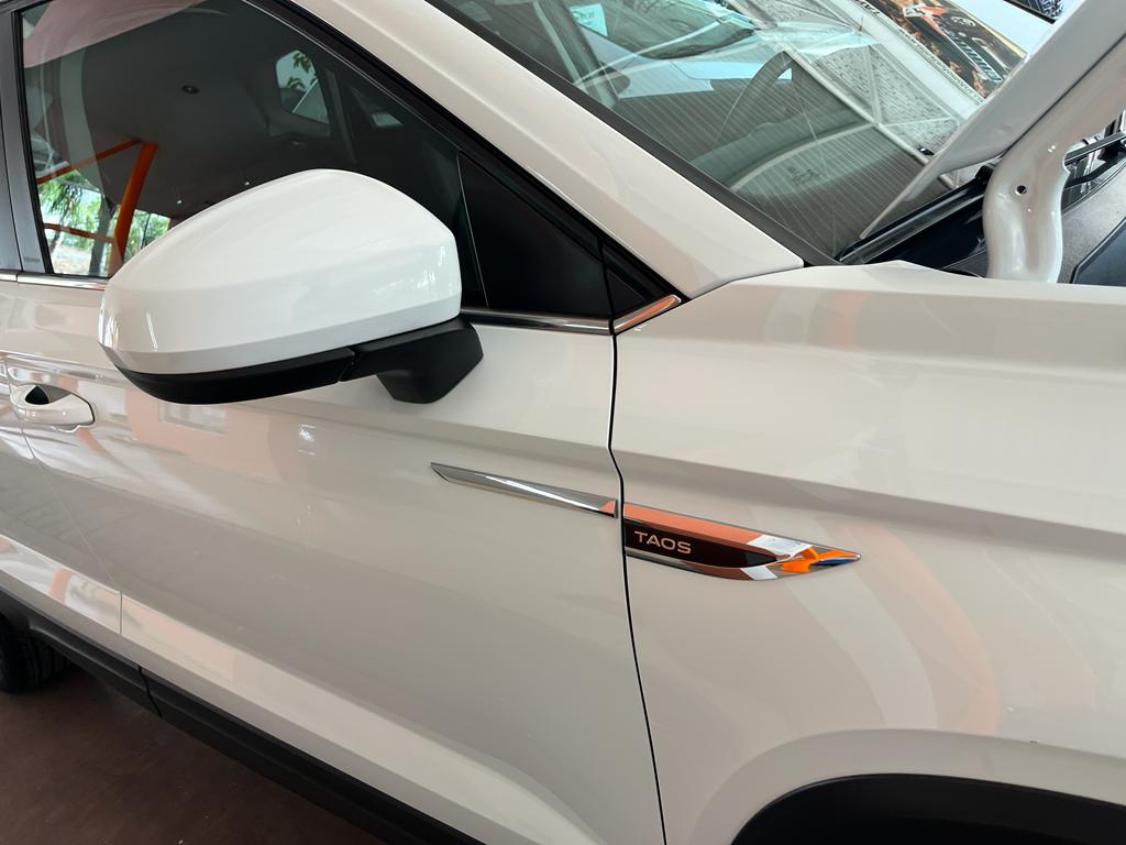 VOLKSWAGEN TAOS CONFORTLINE 2021