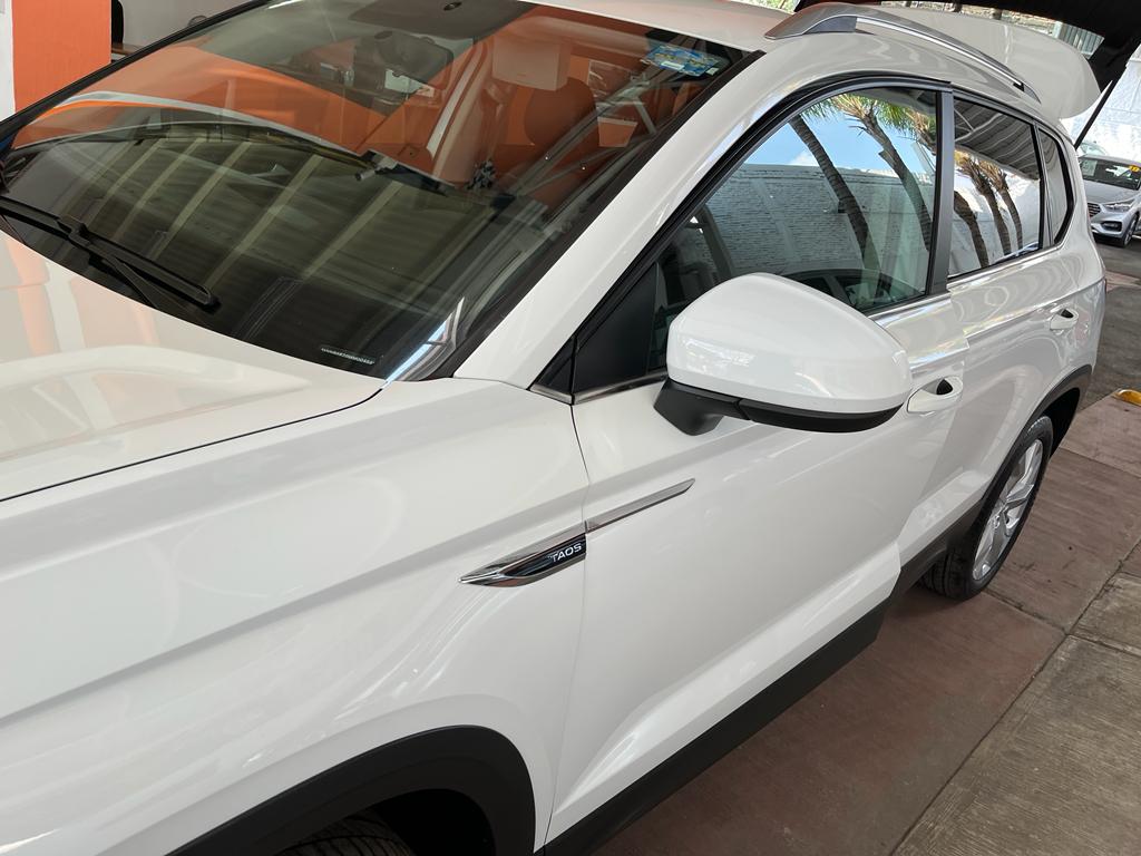 VOLKSWAGEN TAOS CONFORTLINE 2021