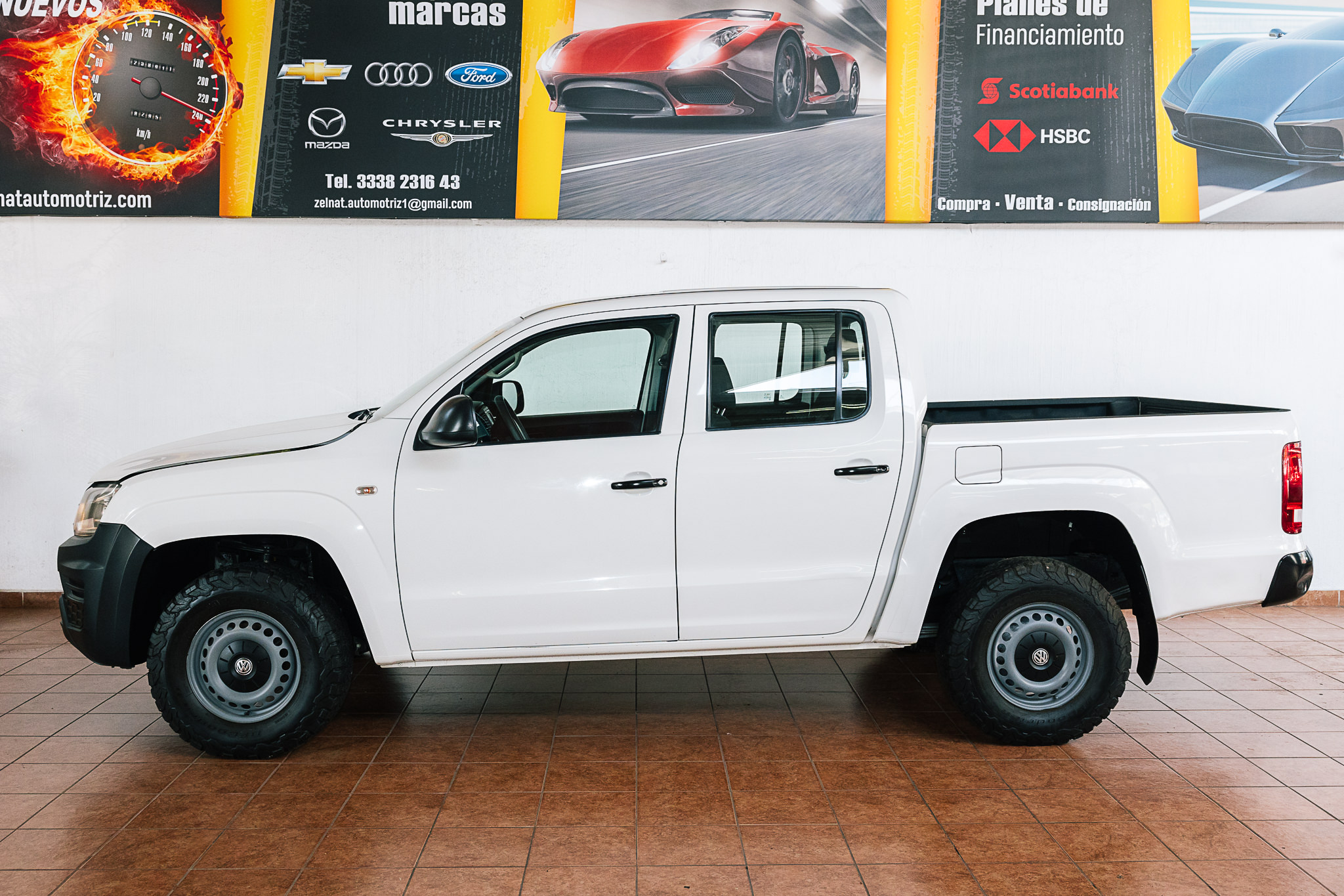 VOLKSWAGEN AMAROK 2018 DC TRENDLINE
