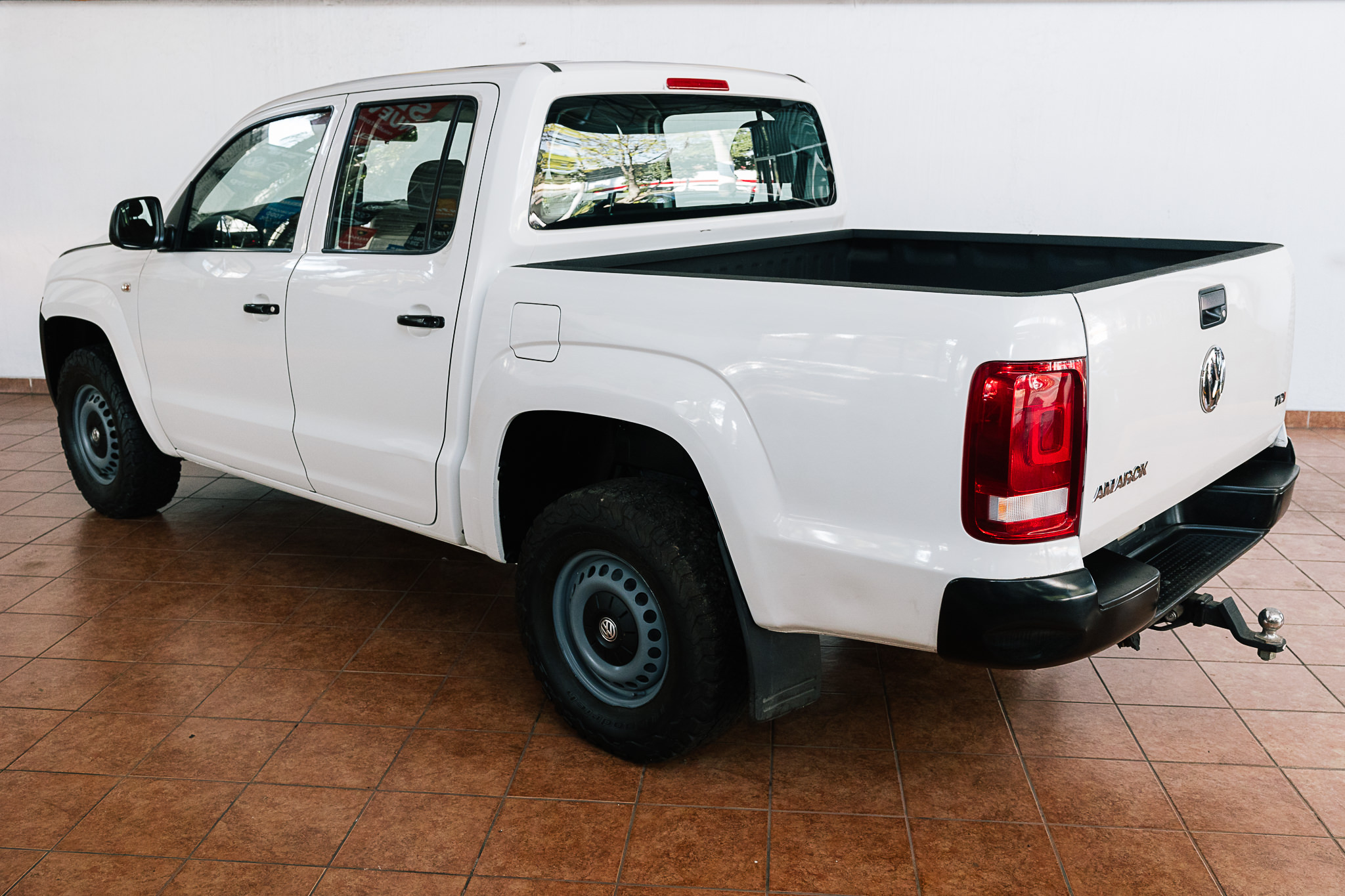 VOLKSWAGEN AMAROK 2018 DC TRENDLINE