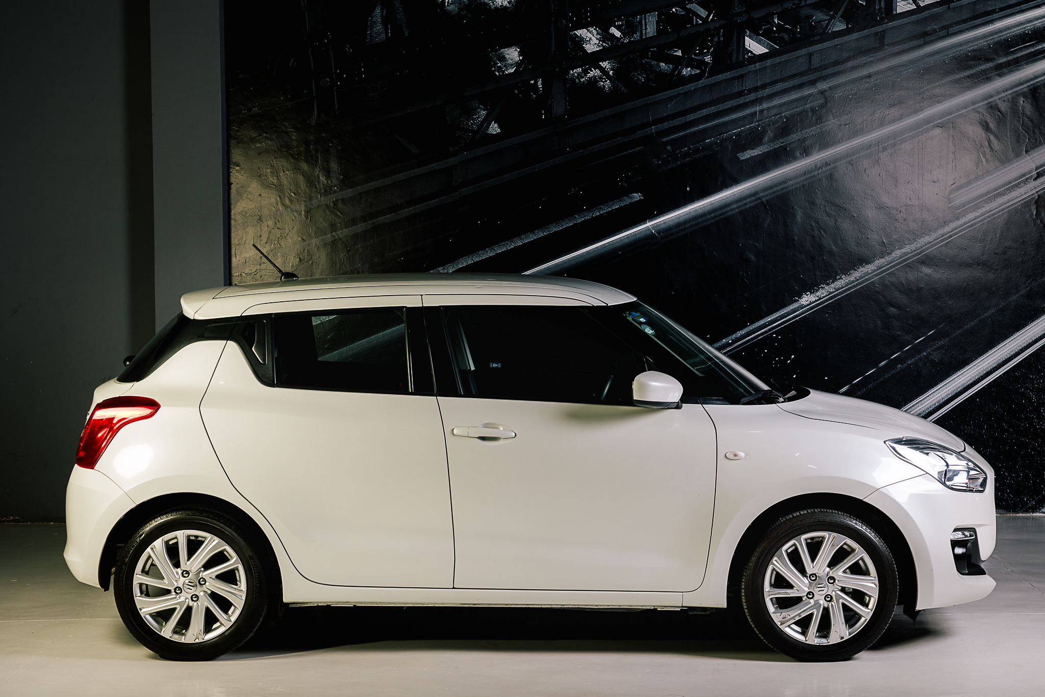 SUZUKI SWIFT 2023 GLS