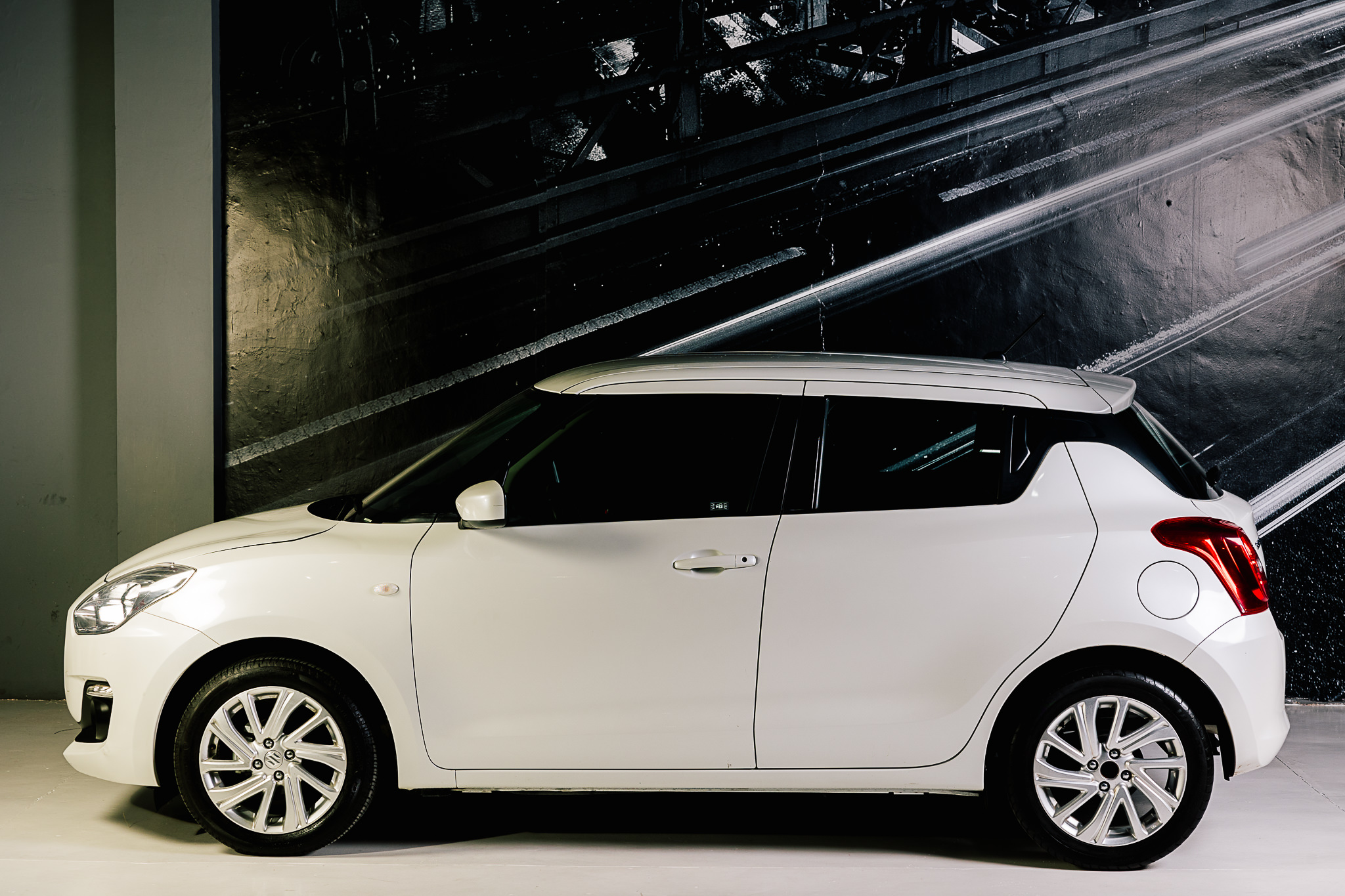 SUZUKI SWIFT 2023 GLS