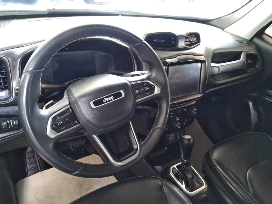 JEEP RENEGADE LATITUDE 2023