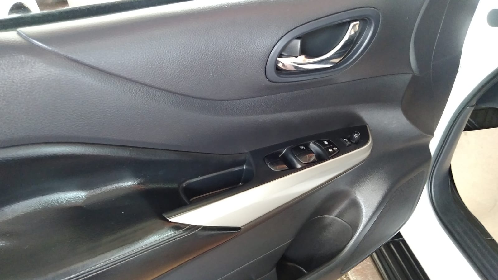 NISSAN FRONTIER NP 300 2016