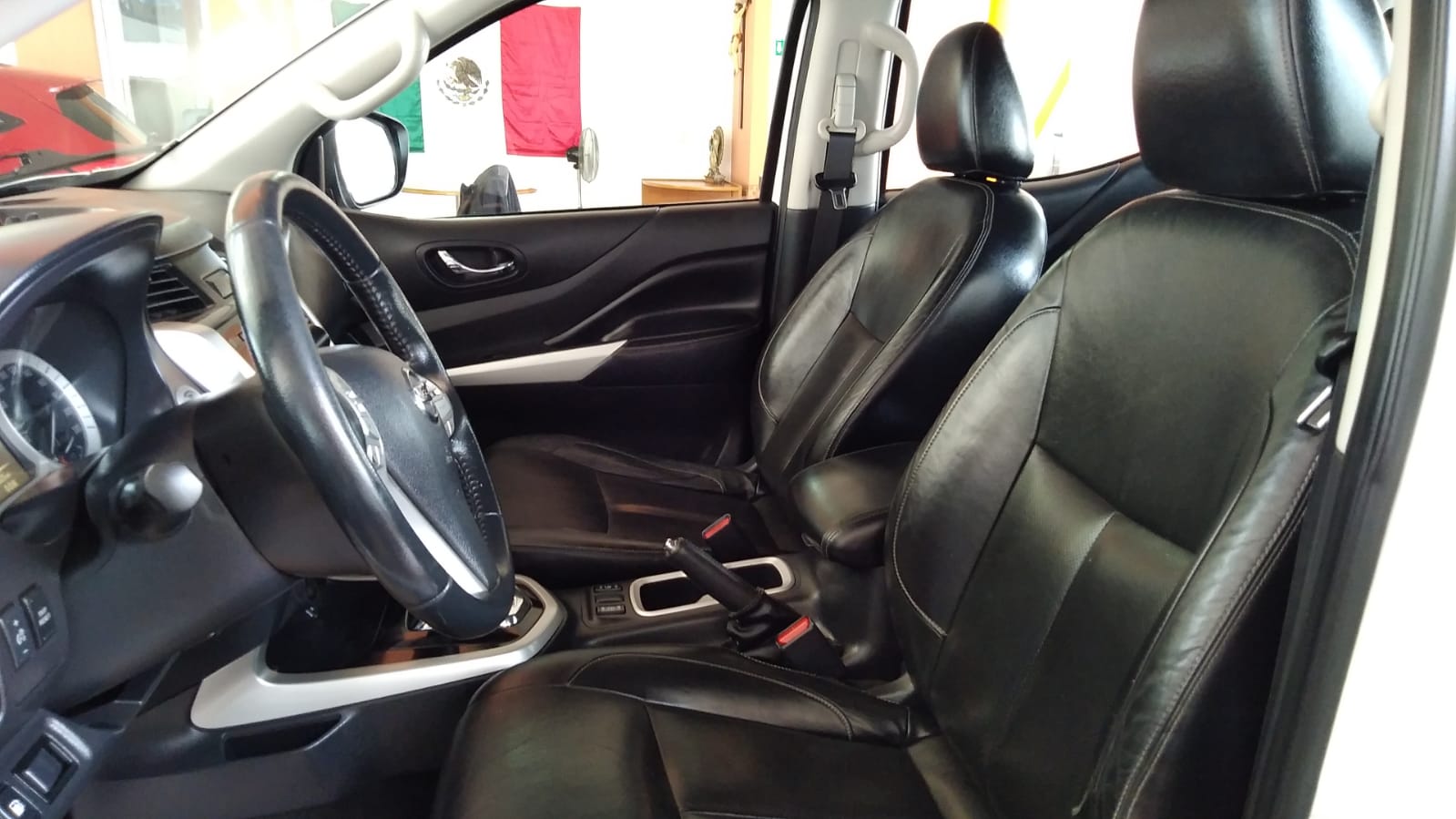 NISSAN FRONTIER NP 300 2016