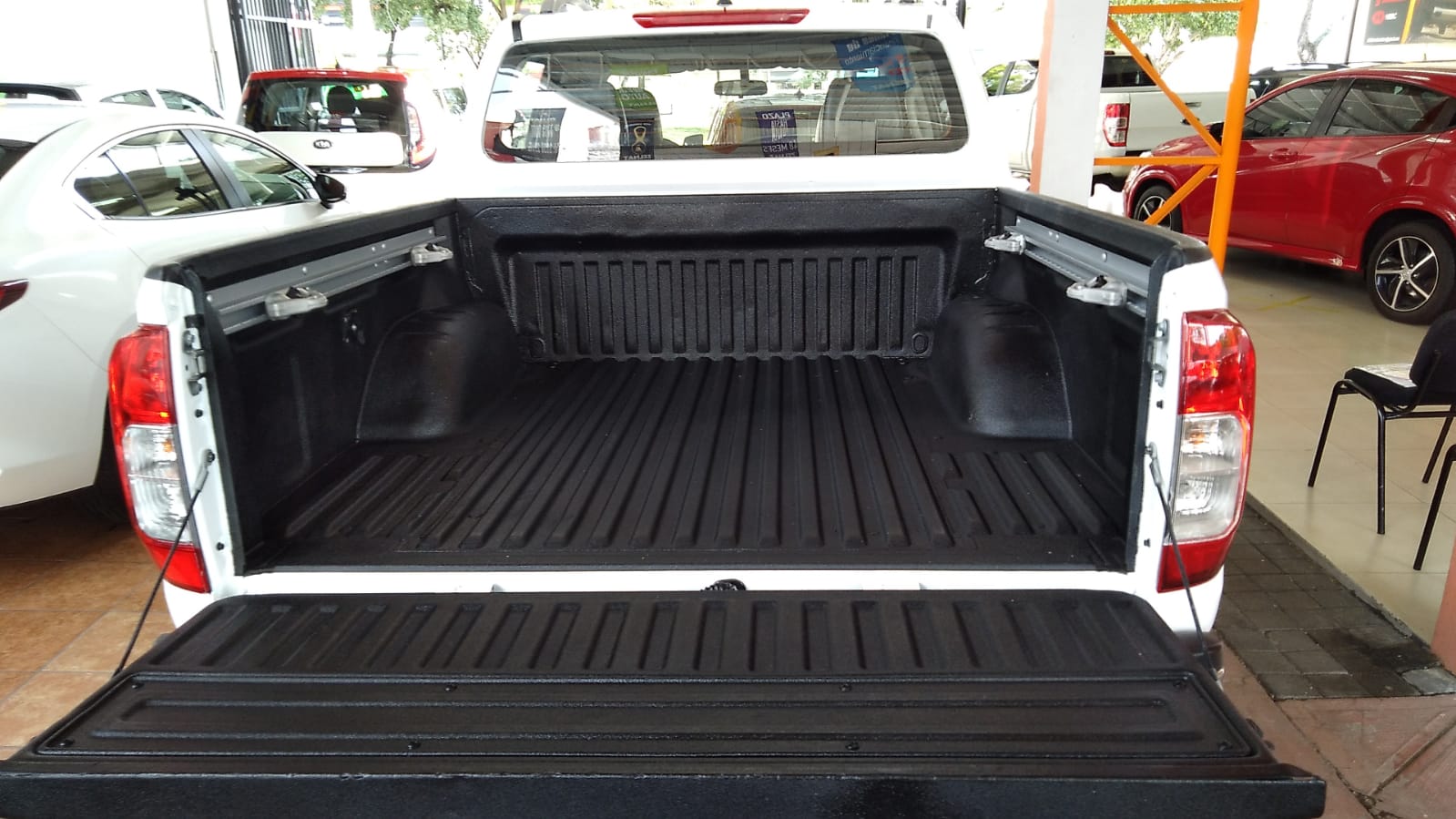 NISSAN FRONTIER NP 300 2016
