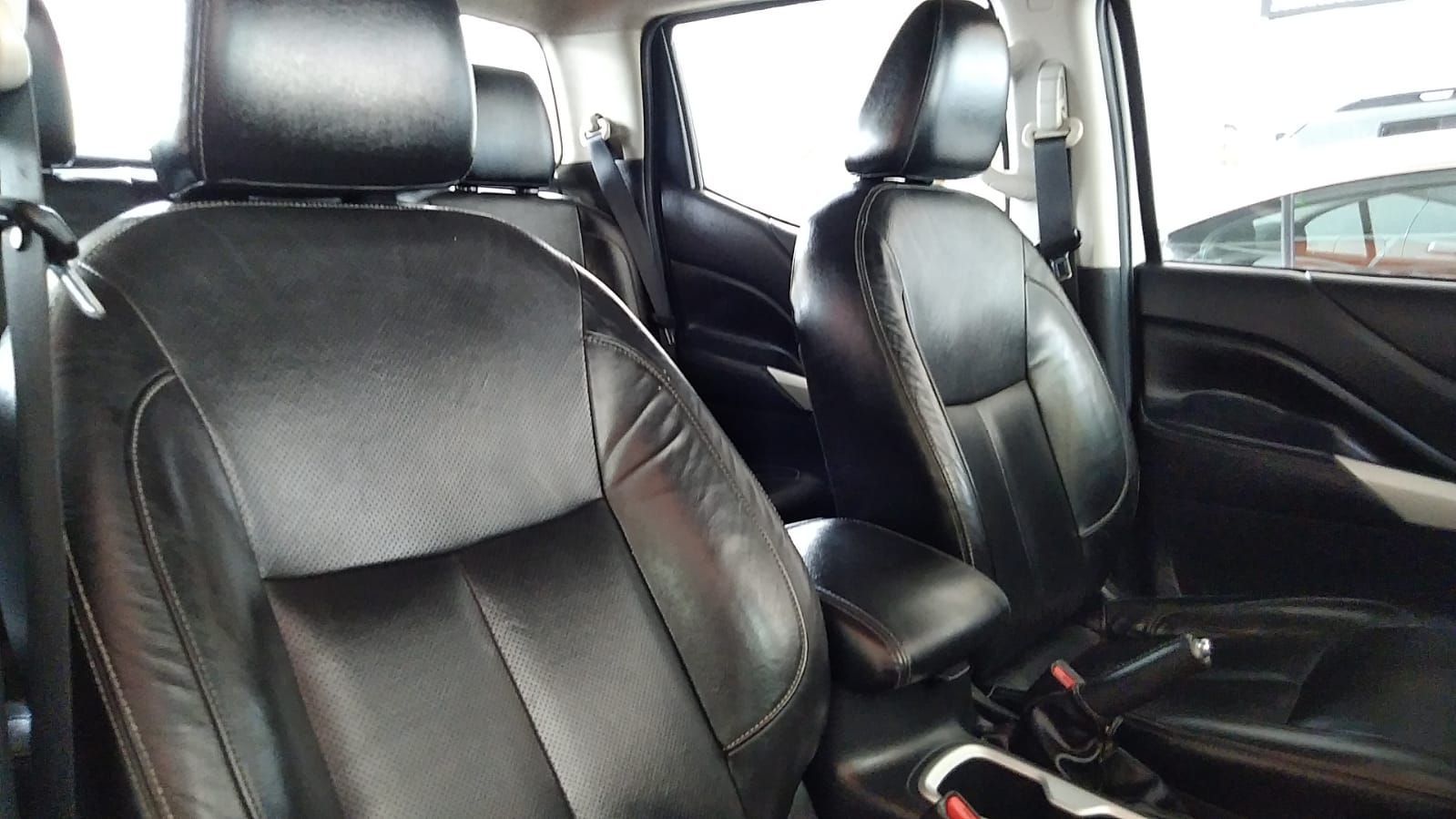 NISSAN FRONTIER NP 300 2016