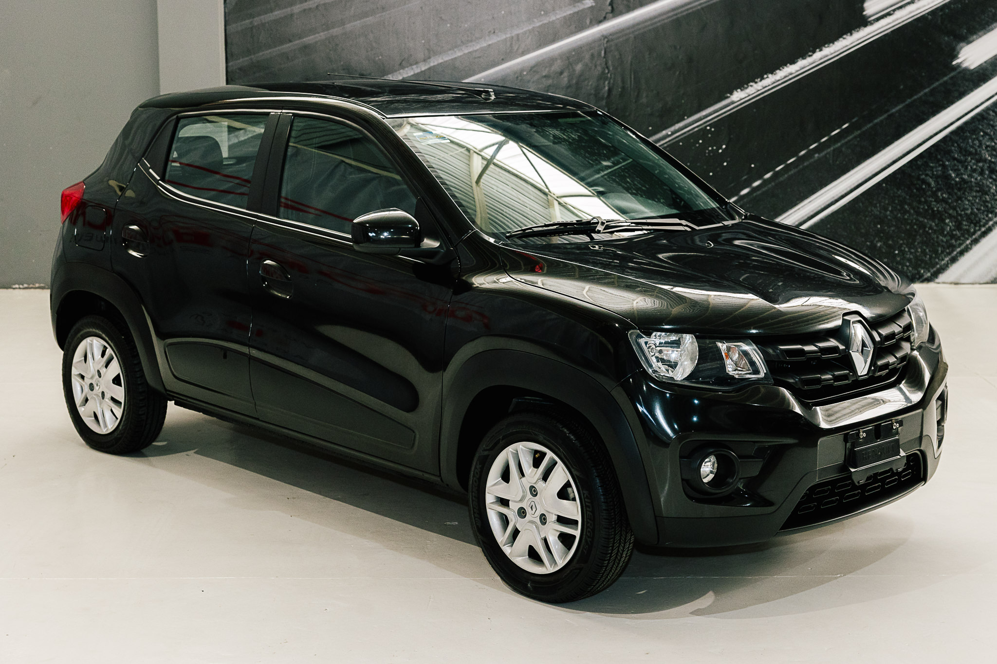 RENAULT KWID ICONIC 2022     (BONO DE $15,000)