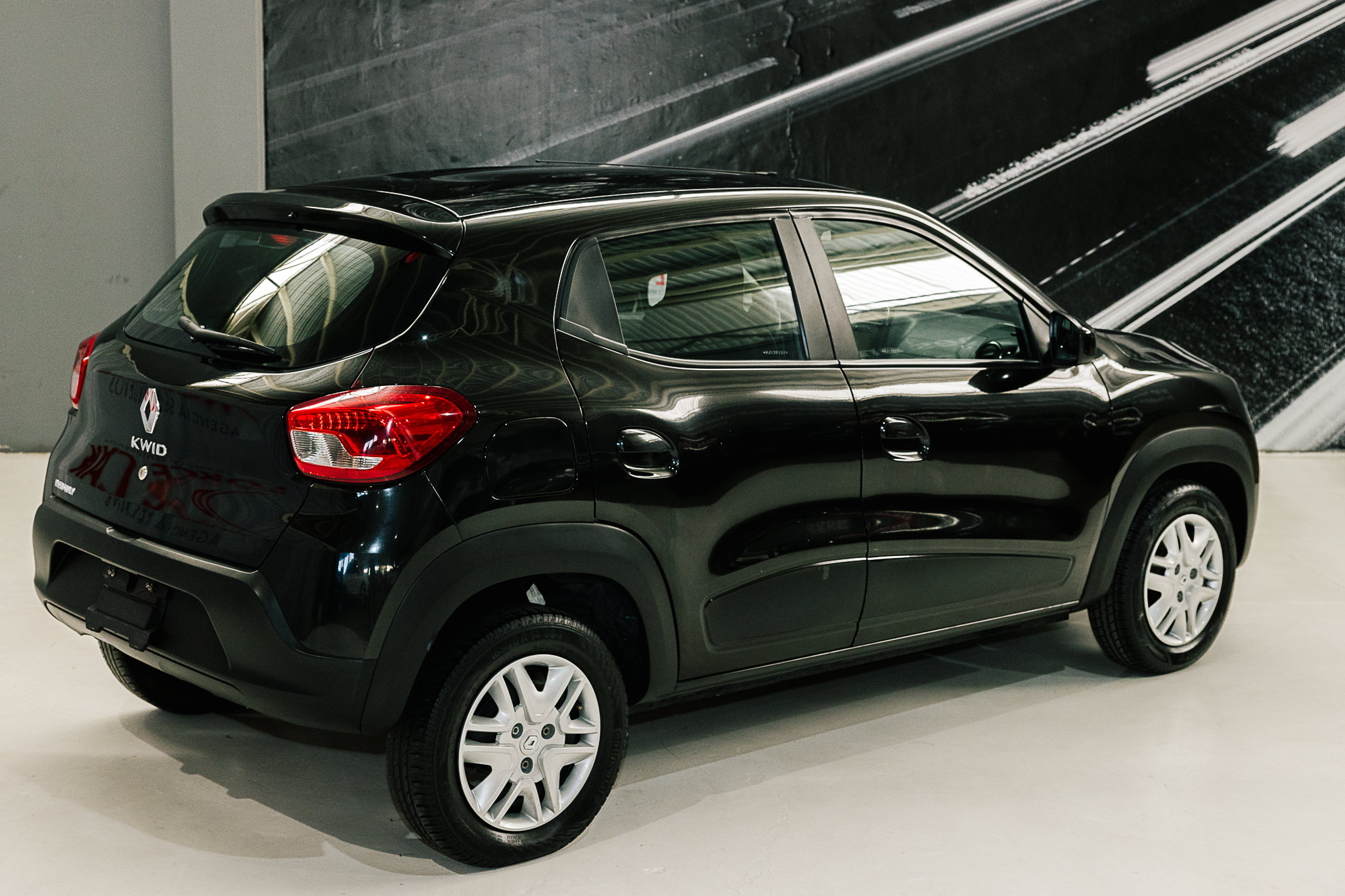 RENAULT KWID ICONIC 2022     (BONO DE $15,000)