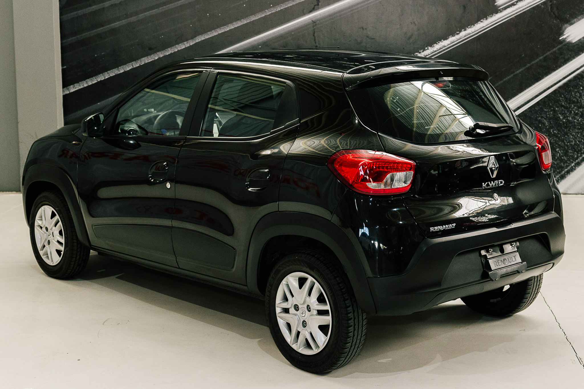 RENAULT KWID ICONIC 2022     (BONO DE $15,000)