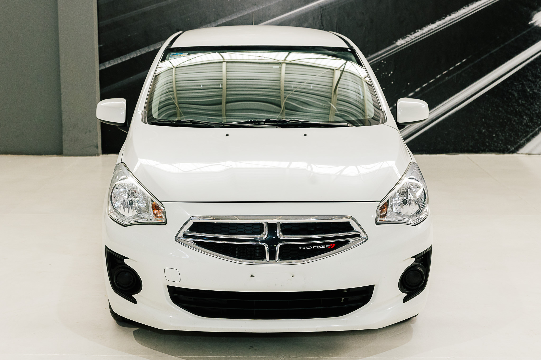 DODGE ATTITUDE SE 2023                                            (BONO DE $25,000)