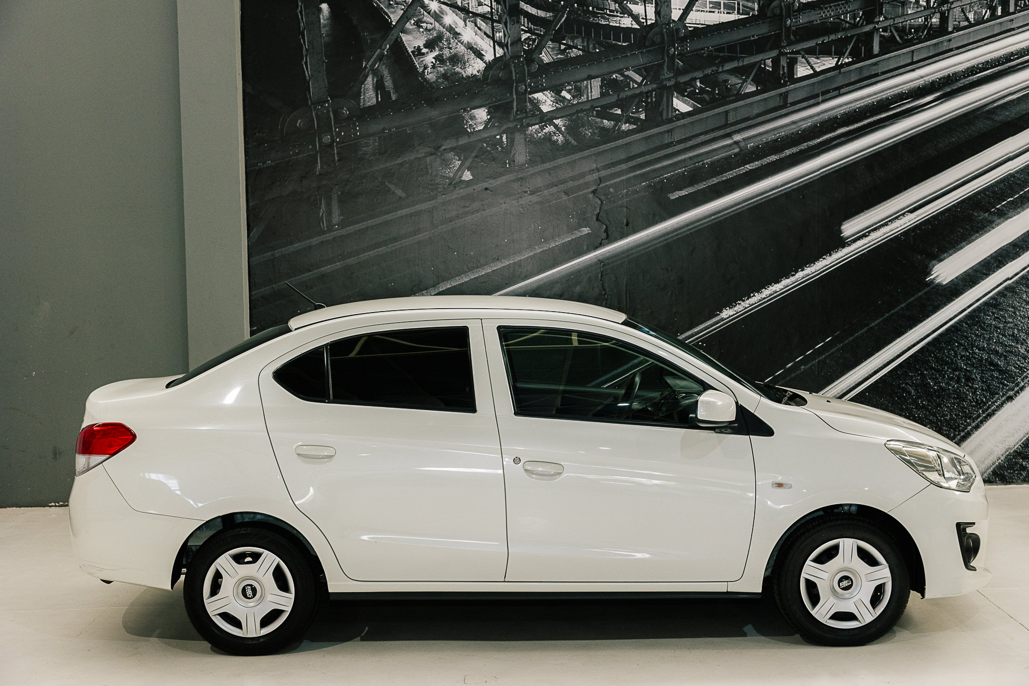 DODGE ATTITUDE SE 2023                                            (BONO DE $25,000)