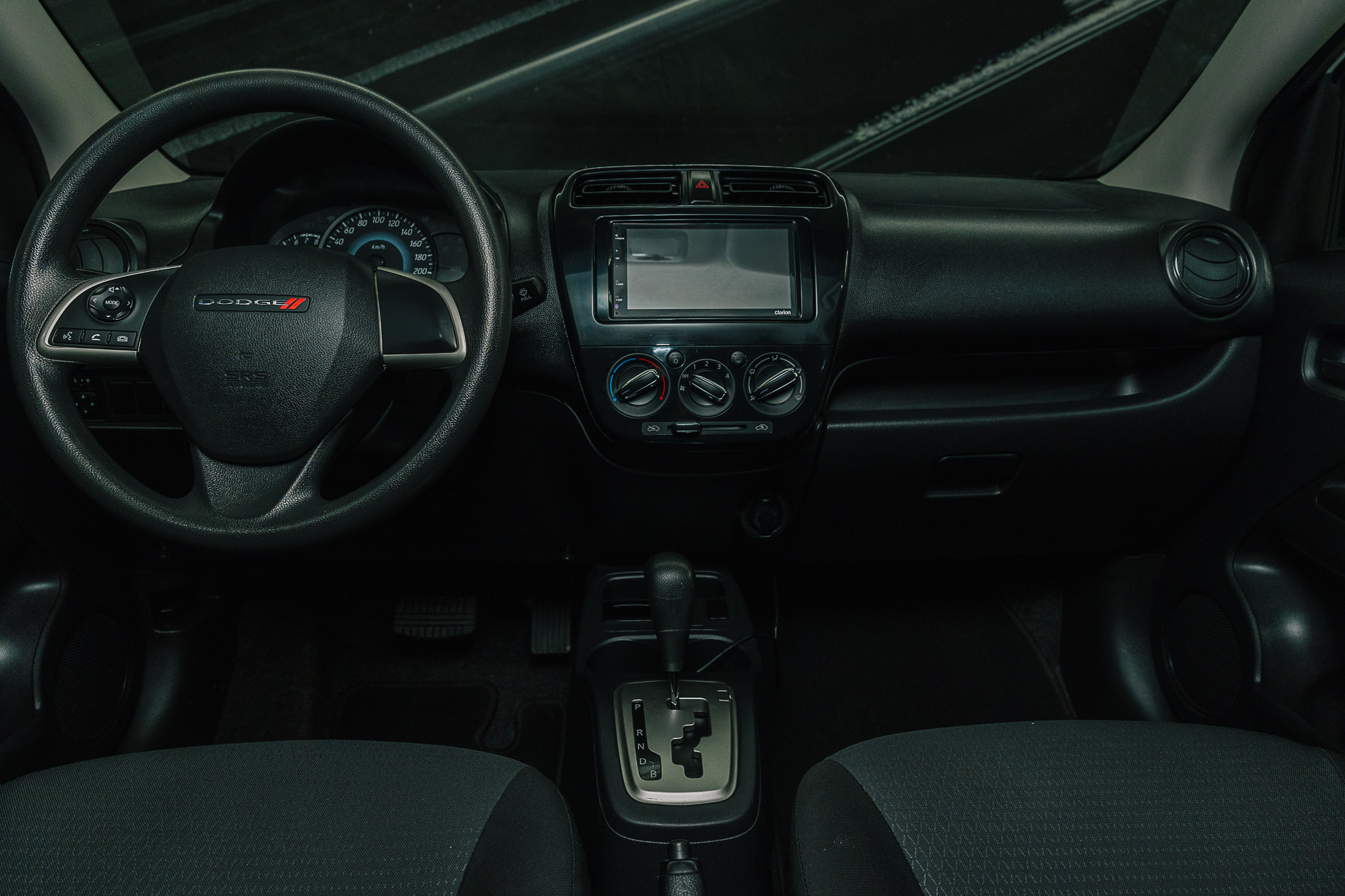 DODGE ATTITUDE SE 2023                                            (BONO DE $25,000)