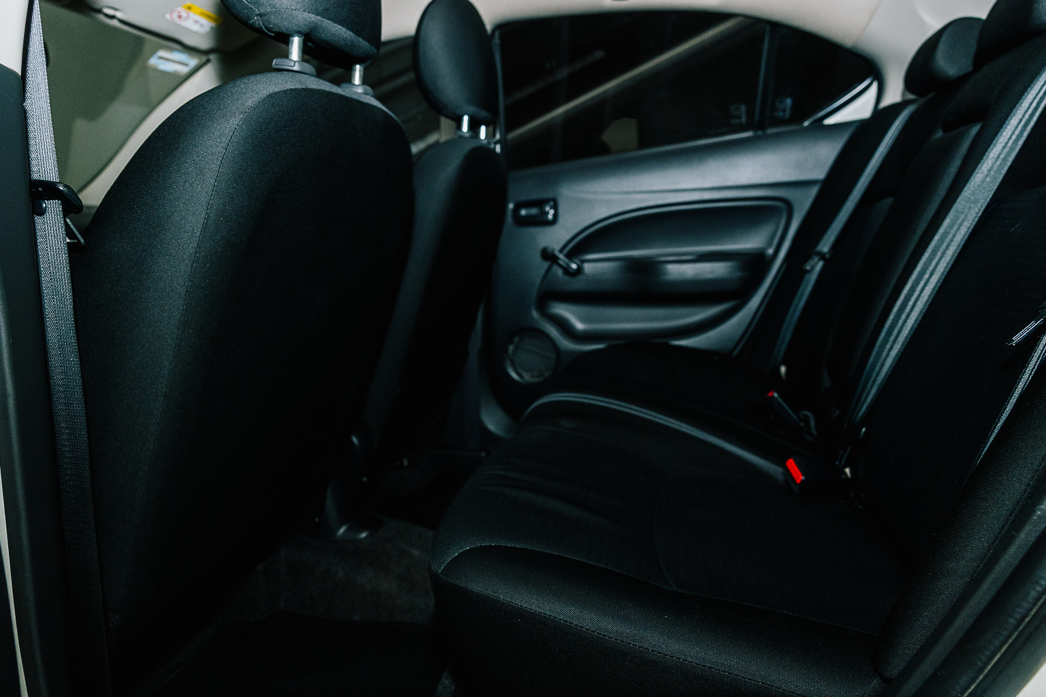 DODGE ATTITUDE SE 2023                                            (BONO DE $25,000)