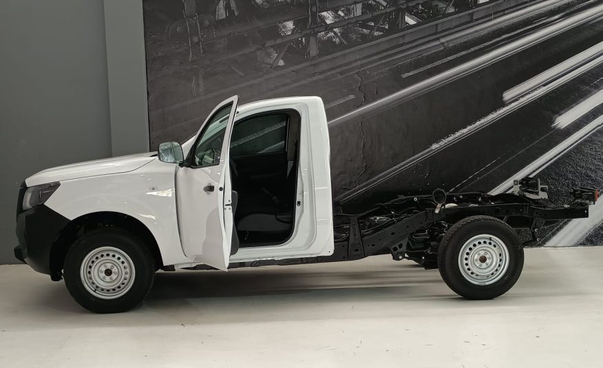 NISSAN NP 300 2025 CHASIS
