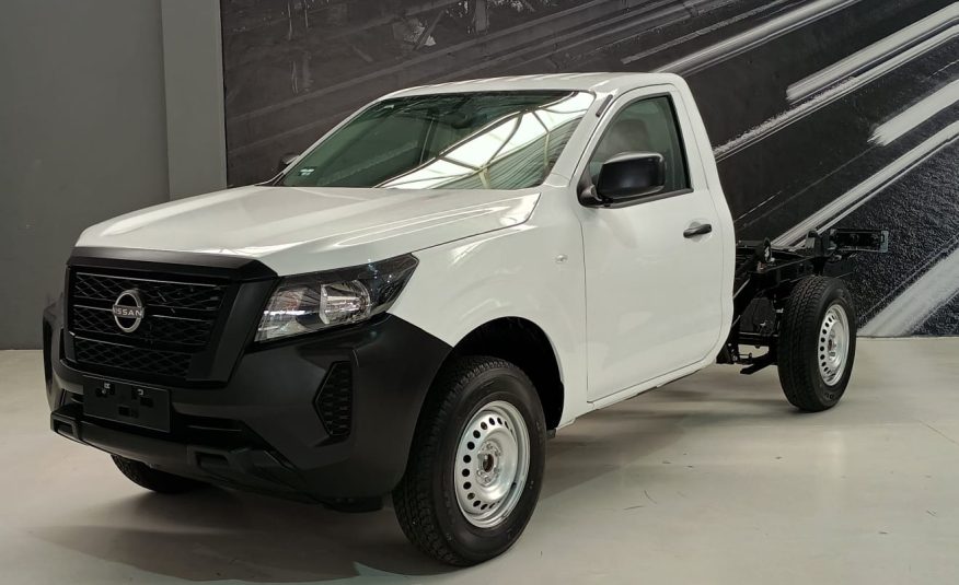 NISSAN NP 300 2025 CHASIS