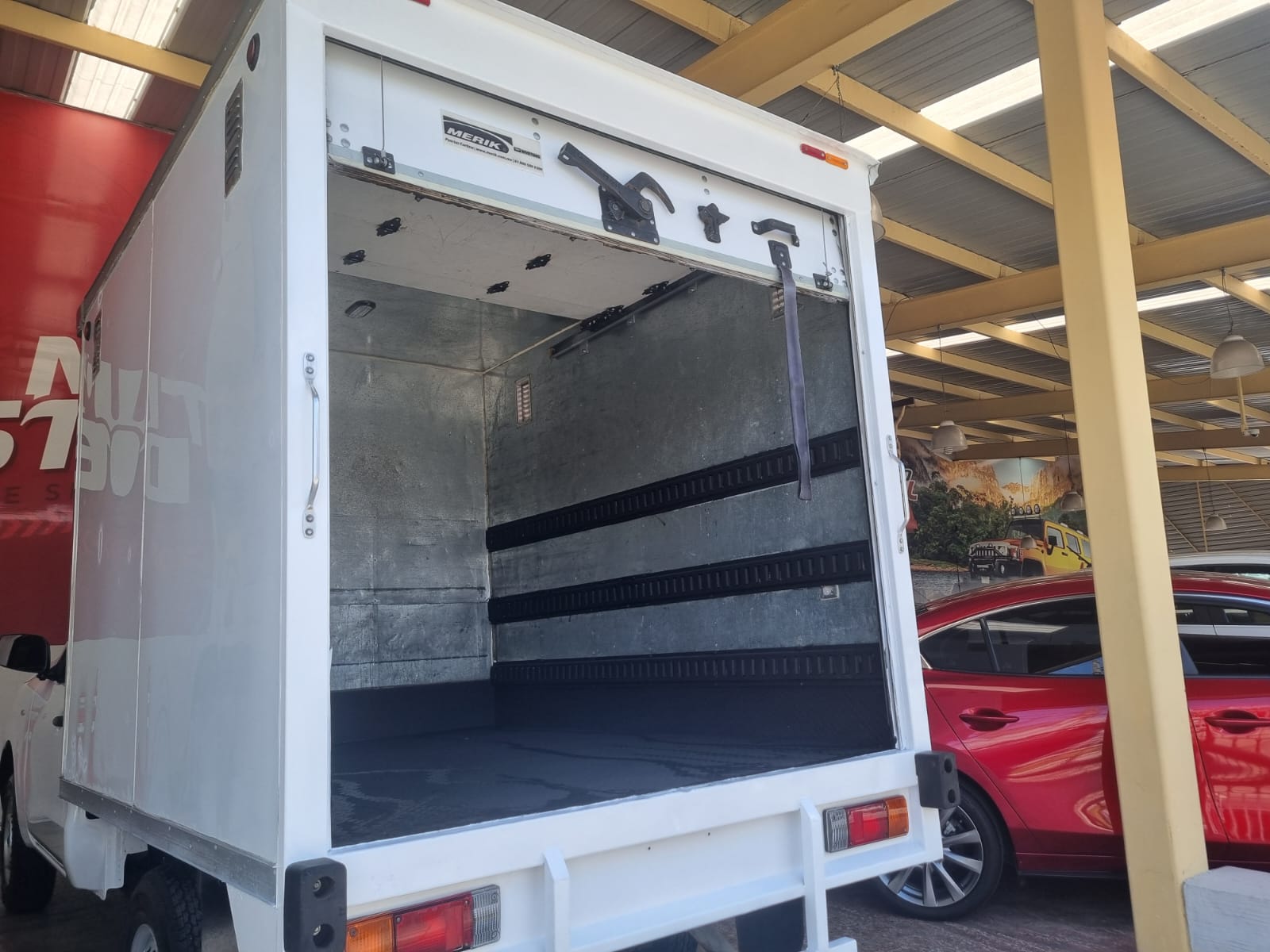 NISSAN FRONTIER NP300 2021