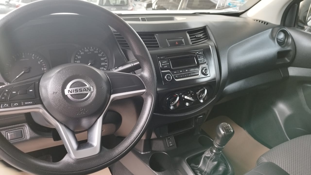 NISSAN FRONTIER NP300 2021